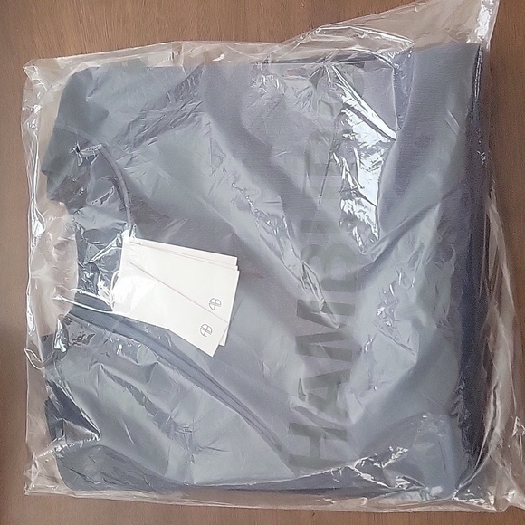 Anine Bing Jaci Sweatshirt Hamburg is a Myth XS NWT - Picture 2 of 8